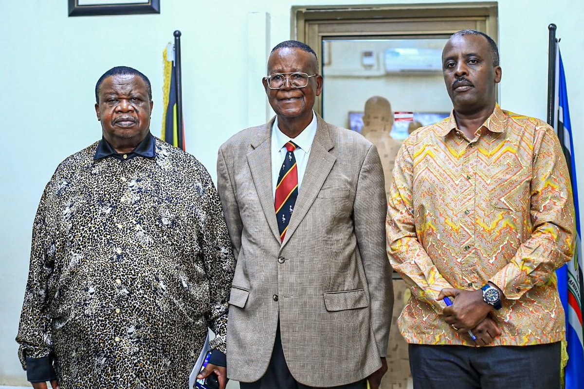 Hon. Prof. Ephraim Kamuntu