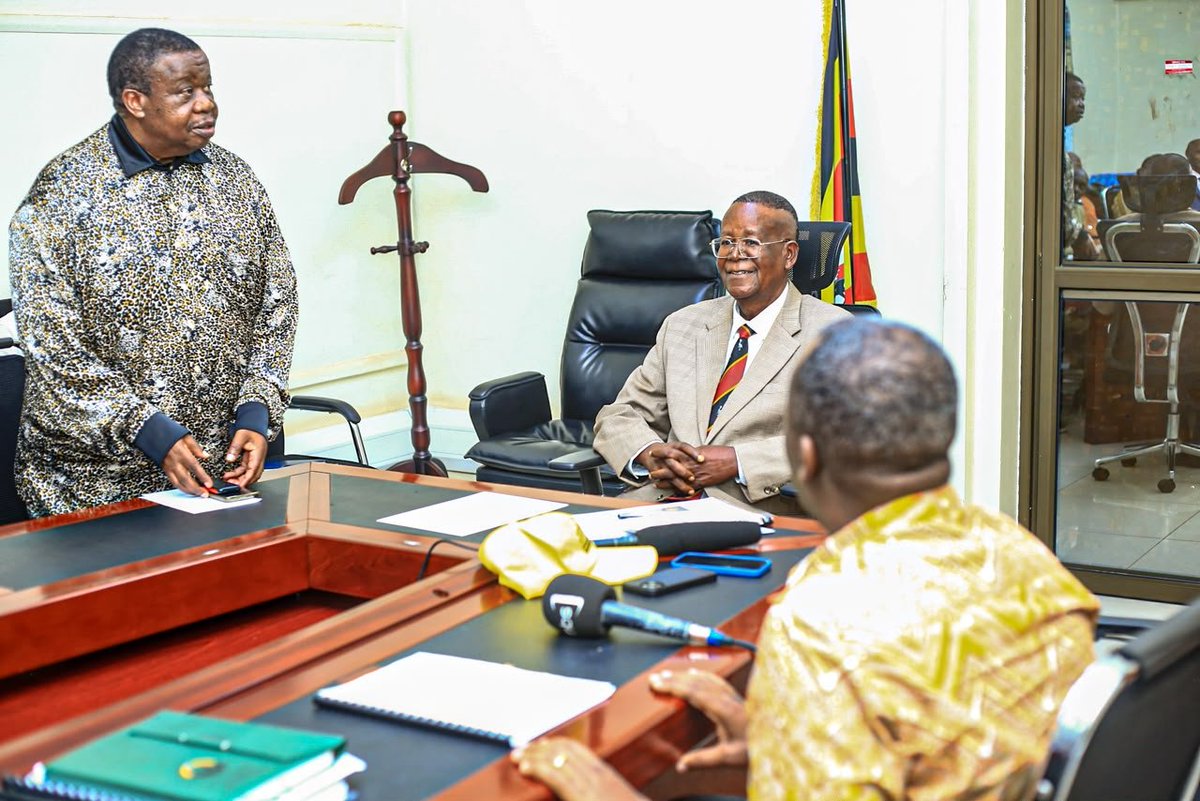 Hon. Prof. Ephraim Kamuntu