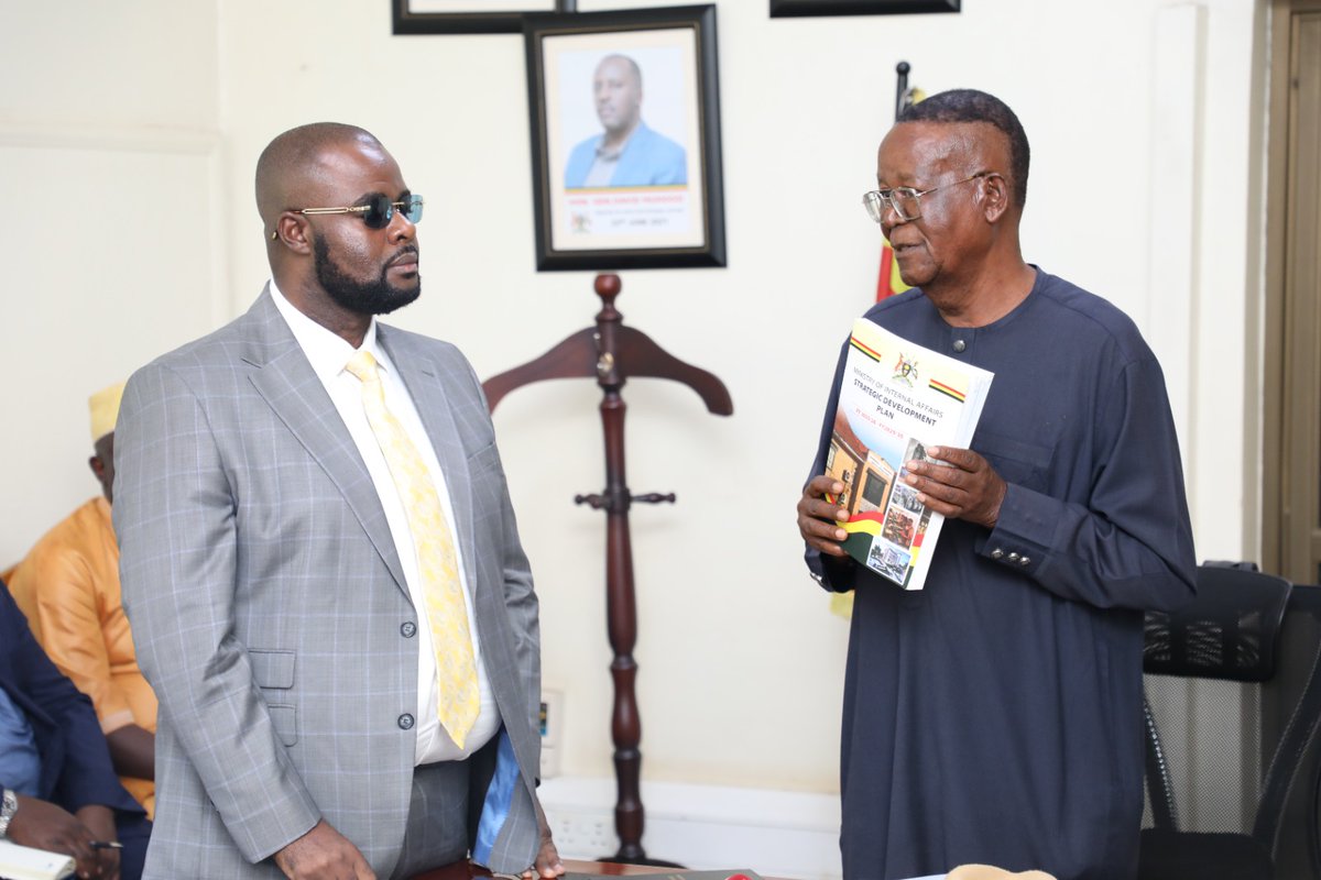 Handover of the State Minister's Office